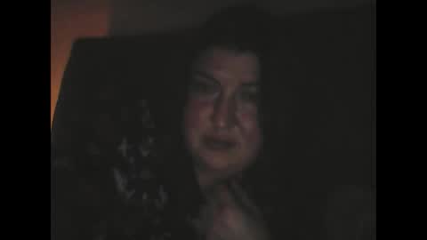 Snapshot of tessy_kaia chatting on 12.03.25 Tessy online show from 12.03.25