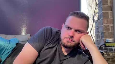 Snapshot of texaslife69 chatting on 12.02.24 Sir Texas Country online show from 12.02.24