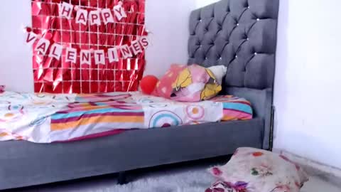 tezza smith online show from 02.12.25