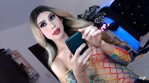 Itsme tgirlAdele online show from 03.05.25