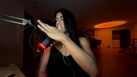 babygirlmami online show from 03.25.26