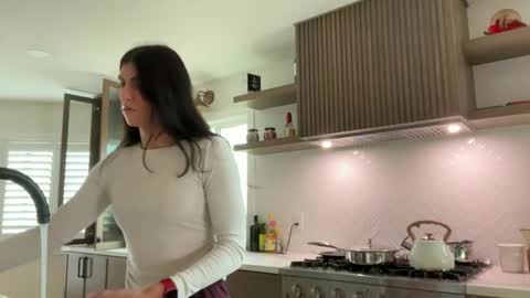 babygirlmami online show from 04.11.26