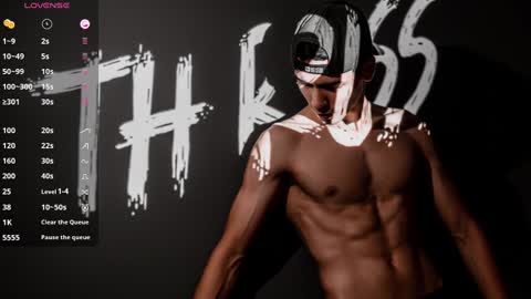 Snapshot of th_russ chatting on 01.30.25 INSTAGRAM Th1rss online show from 01.30.25