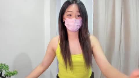 Snapshot of thaidancer chatting on 04.10.26 CJ online show from 04.10.26