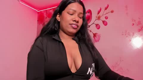 Andreina online show from 02.16.25