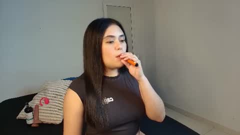 Snapshot of thaisadara24 chatting on 07.09.26 T H A I S online show from 07.09.26