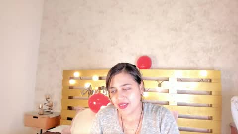 Snapshot of thalia888_ chatting on 09.16.25 thalia888_ online show from 09.16.25