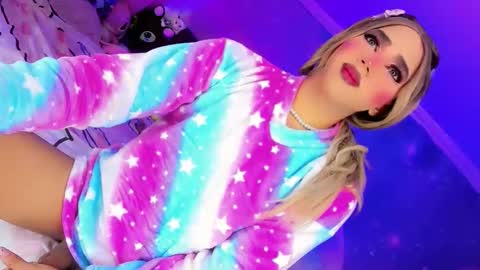 Thalia Girl online show from 02.24.26