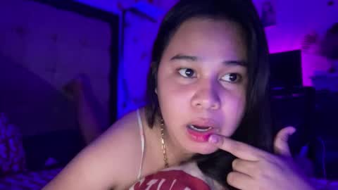 Snapshot of thalia_houston69 chatting on 02.21.26 Ms. Thalia online show from 02.21.26