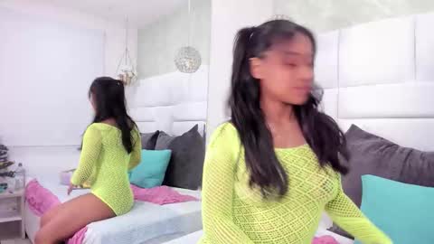 Thalia Nichols online show from 12.17.25