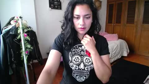    online show from 03.09.25