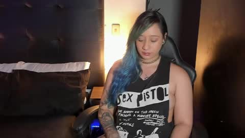 Snapshot of thamyjade chatting on 04.07.26 Thamy online show from 04.07.26