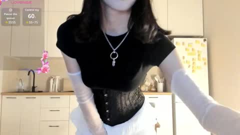 Snapshot of thanos_world1321002 chatting on 02.25.25 thanos_world1321002 online show from 02.25.25