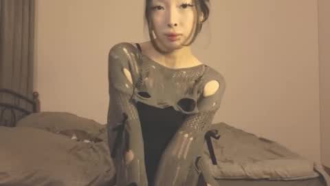 Snapshot of thanos_world1321002 chatting on 10.19.25 thanos_world1321002 online show from 10.19.25