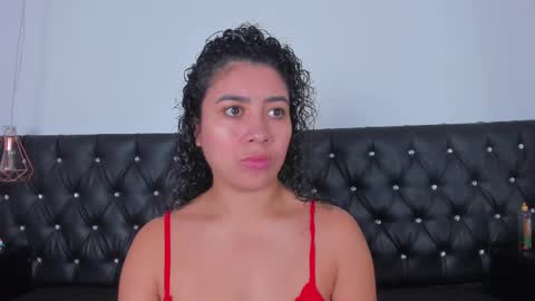 thara webstter online show from 02.12.25