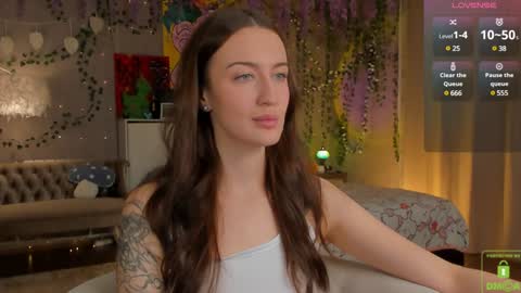 Snapshot of that_eva chatting on 02.06.25 Your Eva online show from 02.06.25
