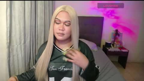 NOEY online show from 02.22.25