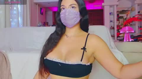 Snapshot of the__sabenna chatting on 06.19.26 Madina online show from 06.19.26