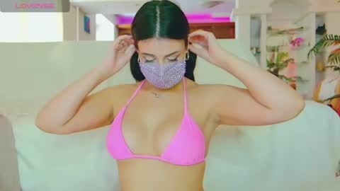 Snapshot of the__sabenna chatting on 07.17.26 Madina online show from 07.17.26