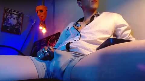 GIORGGIO online show from 12.19.25