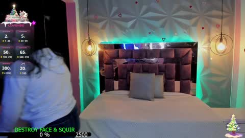 Snapshot of the_cat_girl_ chatting on 12.20.24 i am Cat online show from 12.20.24