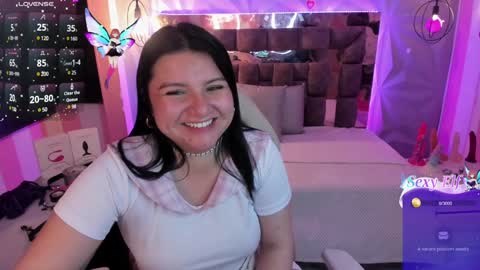 Snapshot of the_cat_girl_ chatting on 01.14.25 i am Cat online show from 01.14.25