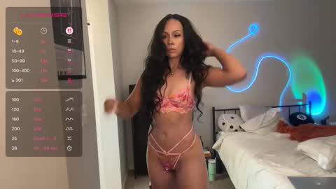 Snapshot of the_dahli_mama chatting on 09.27.25 the_dahli_mama online show from 09.27.25