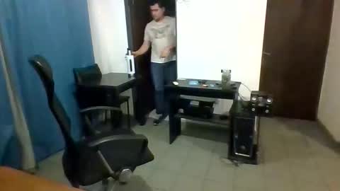 Snapshot of the_dark_knive_ chatting on 09.22.25 the_dark_knive_ online show from 09.22.25