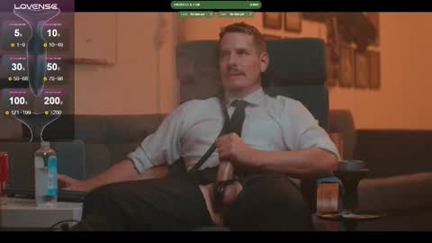 Snapshot of the_dilf chatting on 09.30.25 The DILF -  online show from 09.30.25