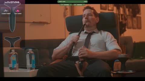 Snapshot of the_dilf chatting on 03.21.26 The DILF - online show from 03.21.26