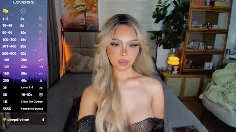 Snapshot of the_enchantressxx chatting on 12.05.24 nabi butterfly online show from 12.05.24