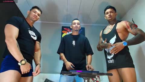 SCOTT  THEO  KAMERON  GENDERSON online show from 12.07.24