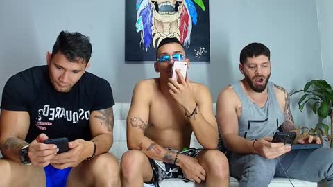 SCOTT  THEO  KAMERON  GENDERSON online show from 12.20.24