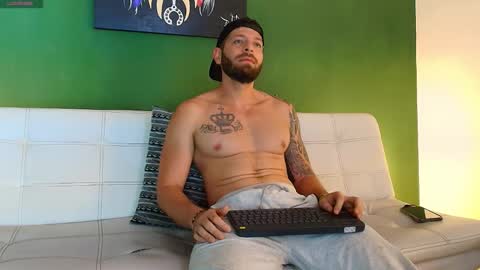 SCOTT  THEO  KAMERON  GENDERSON online show from 09.23.25