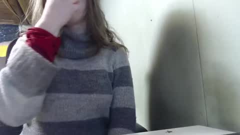 Snapshot of the_prettywondder chatting on 03.01.25 Ekye online show from 03.01.25