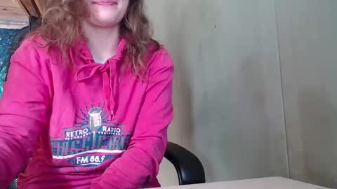 Snapshot of the_prettywondder chatting on 03.12.25 Ekye online show from 03.12.25