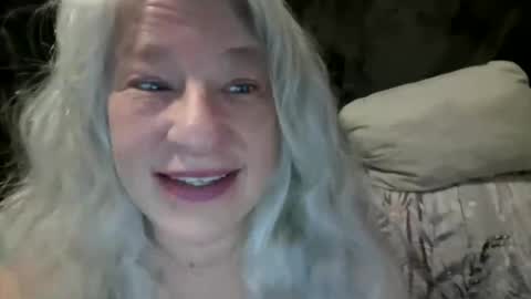 The Arctic Milf online show from 04.25.26