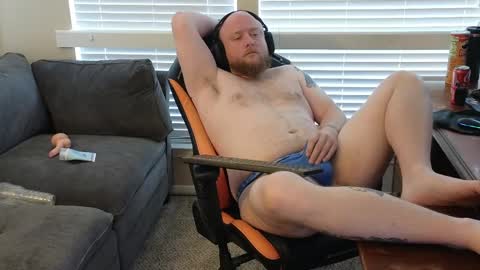 Snapshot of theballboy chatting on 03.31.26 theballboy online show from 03.31.26