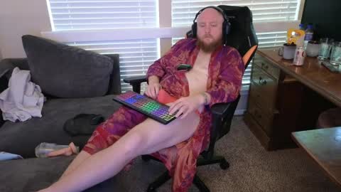 Snapshot of theballboy chatting on 04.23.26 theballboy online show from 04.23.26