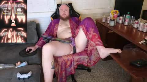 Snapshot of theballboy chatting on 04.25.26 theballboy online show from 04.25.26