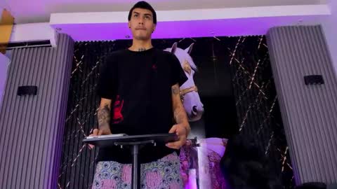 Snapshot of thebigdanni chatting on 02.15.26 DEAN AND MARY online show from 02.15.26