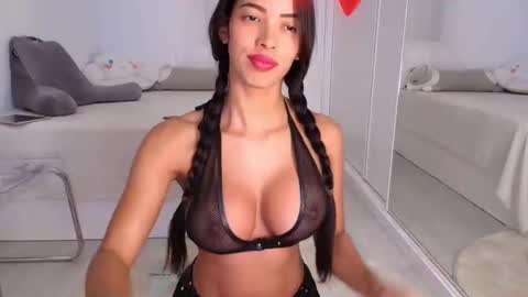 valeria online show from 10.03.25
