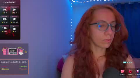 Snapshot of thecherry_paulette chatting on 05.24.26 Paulette online show from 05.24.26