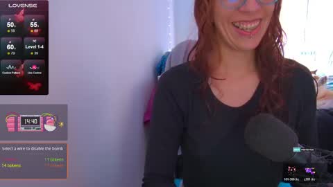 Snapshot of thecherry_paulette chatting on 05.26.26 Paulette online show from 05.26.26