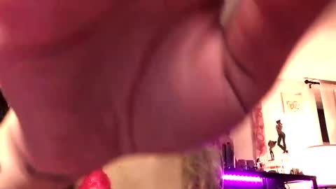 KIng Venus online show from 01.15.25