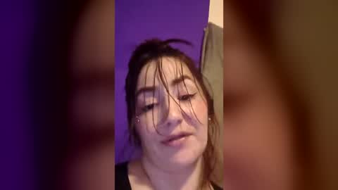 Snapshot of theesweetestshygrl1 chatting on 07.31.26 theesweetestshygrl1 online show from 07.31.26