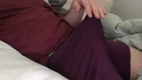 Snapshot of thefatshaftlad chatting on 12.02.25 Thefatshaftlad online show from 12.02.25