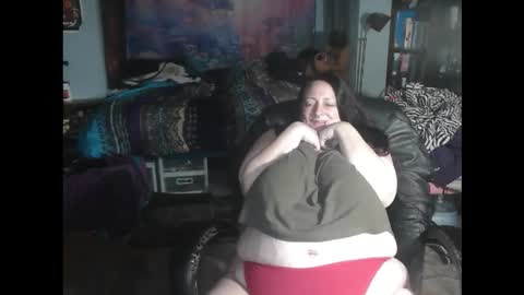 Snapshot of thefleshcanvas chatting on 10.18.25 Sitara Mune online show from 10.18.25