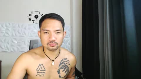 Snapshot of thefriskyasian chatting on 12.09.24 Jaycee online show from 12.09.24