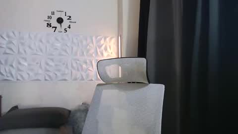 Snapshot of thefriskyasian chatting on 12.16.24 Jaycee online show from 12.16.24